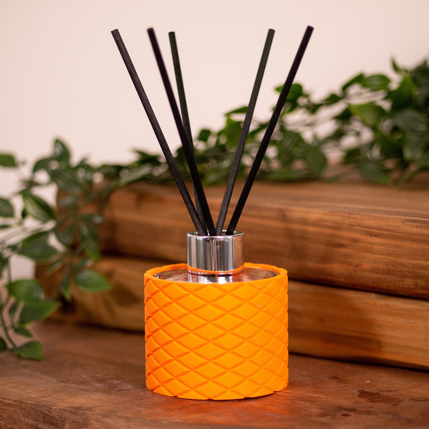 Reed Diffuser Bottle (100ml) - Coloured Sleeve Case - Refillable - Luxury Home decor - Available in a variety of colours