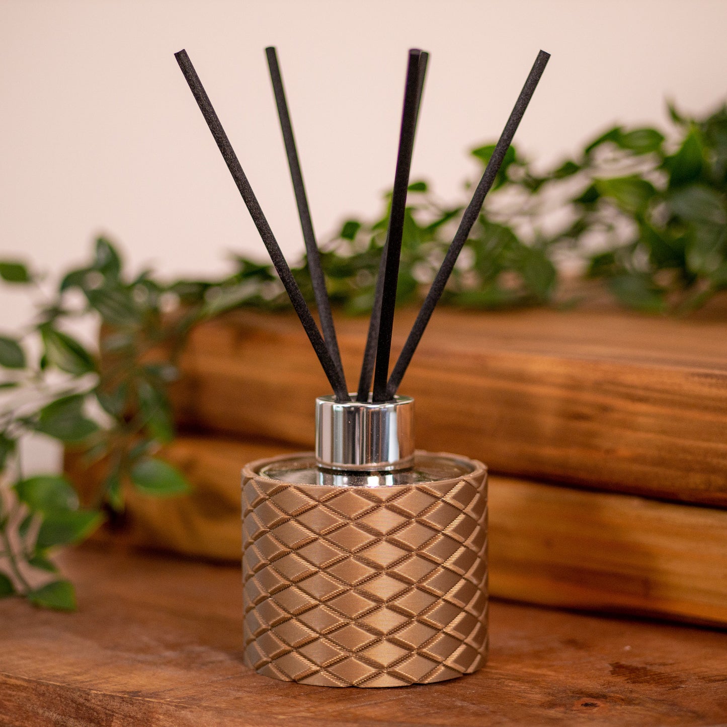 Reed Diffuser Bottle (100ml) - Coloured Sleeve Case - Refillable - Luxury Home decor - Available in a variety of colours